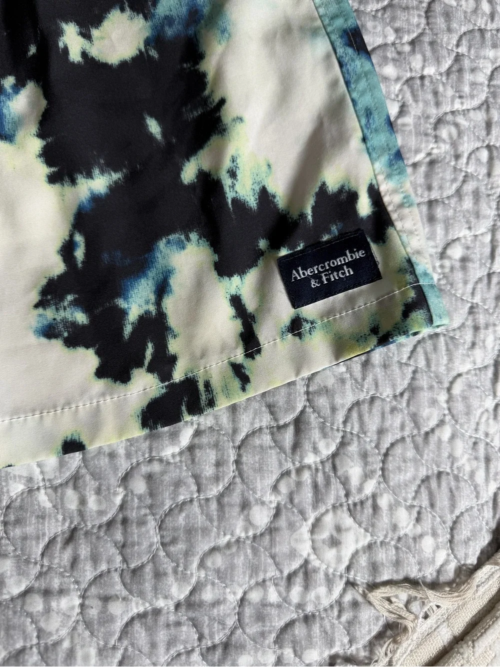 Abercrombie & Fitch Kids Tie-Dye Swim Shorts. Boys size 11/12.